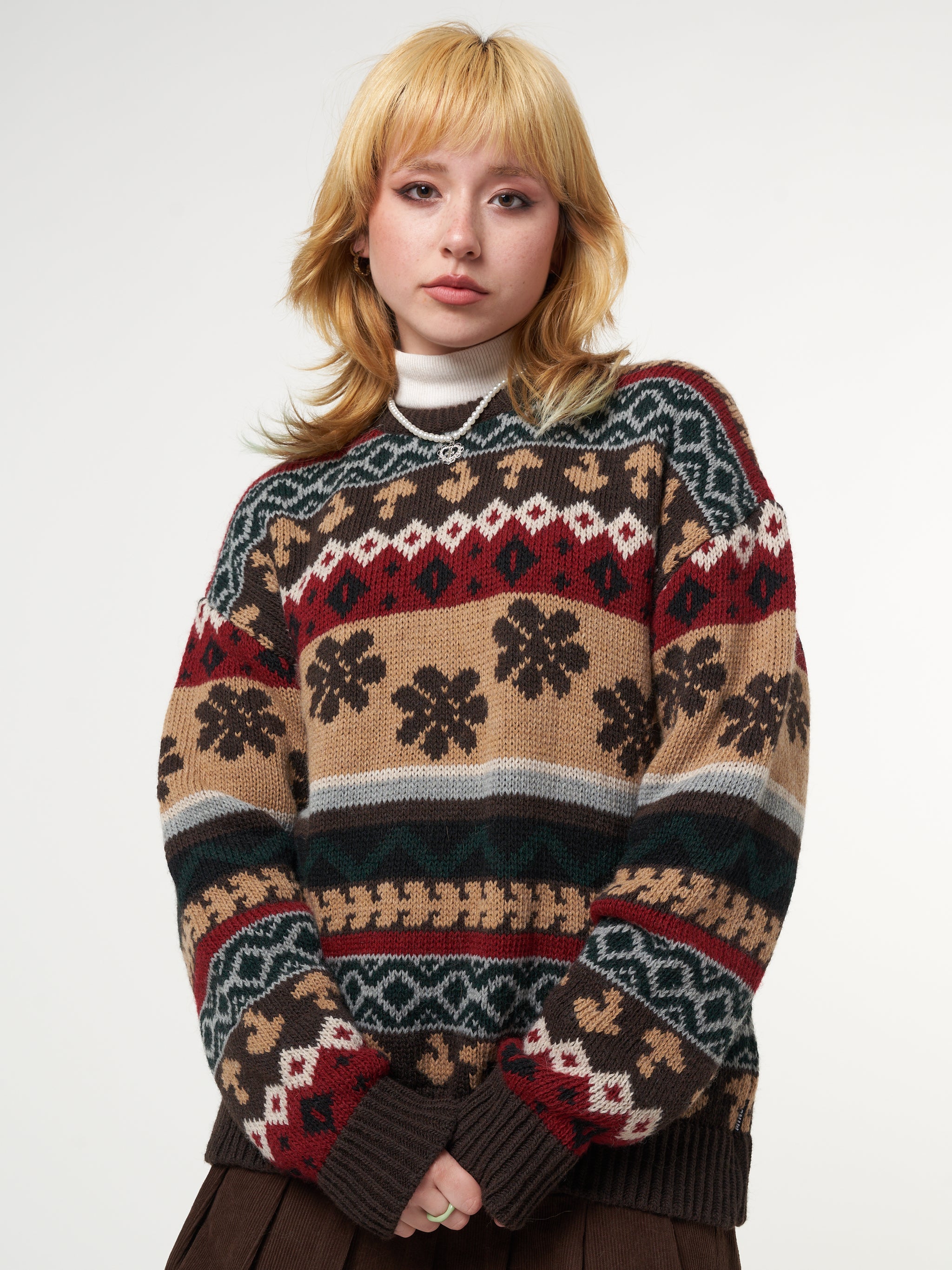 http://us.mingalondon.com/cdn/shop/products/granny-jacquard-knit-jumper.jpg?v=1638804286