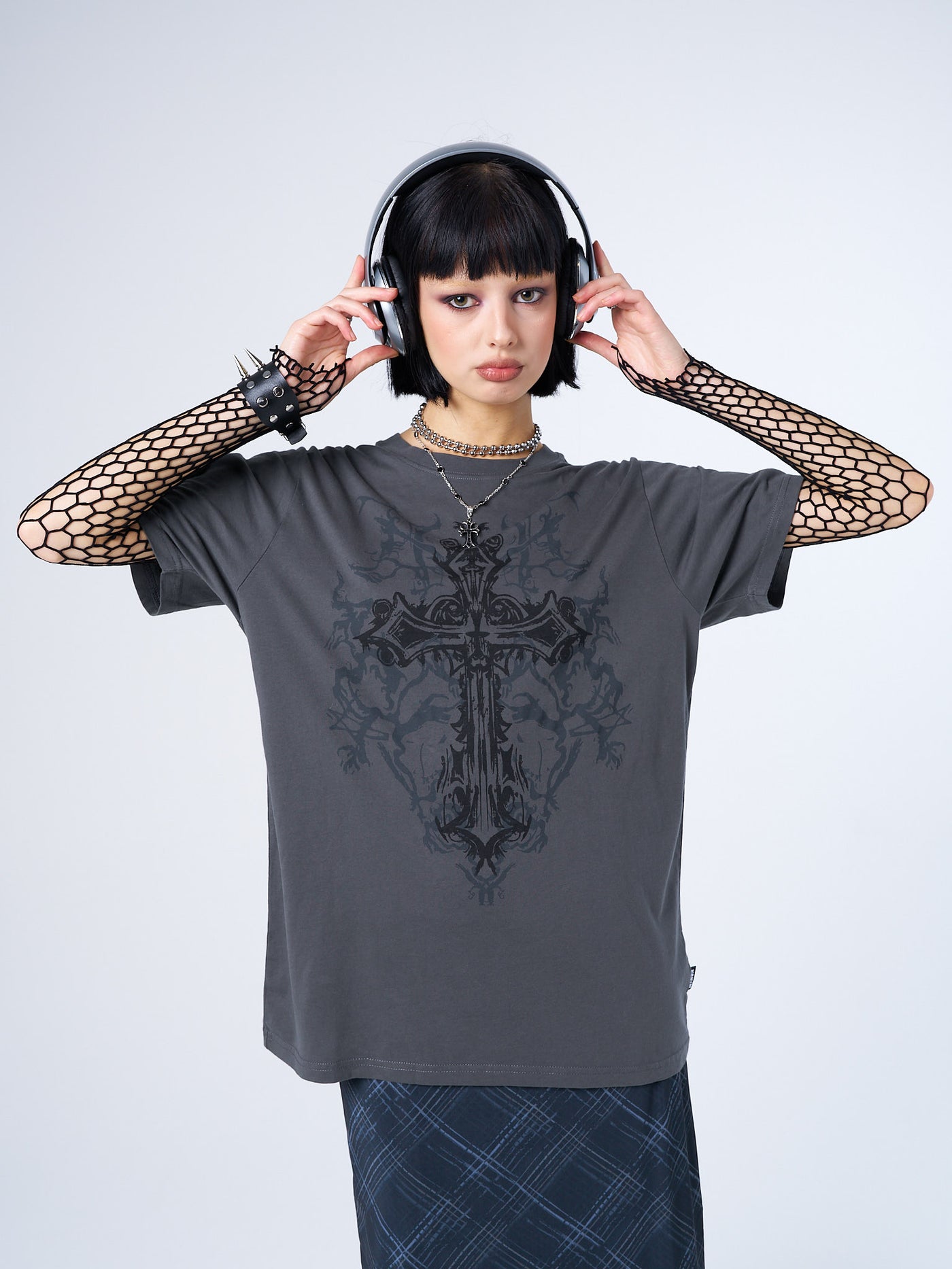 Cryptic Cross Graphic Grey T-shirt