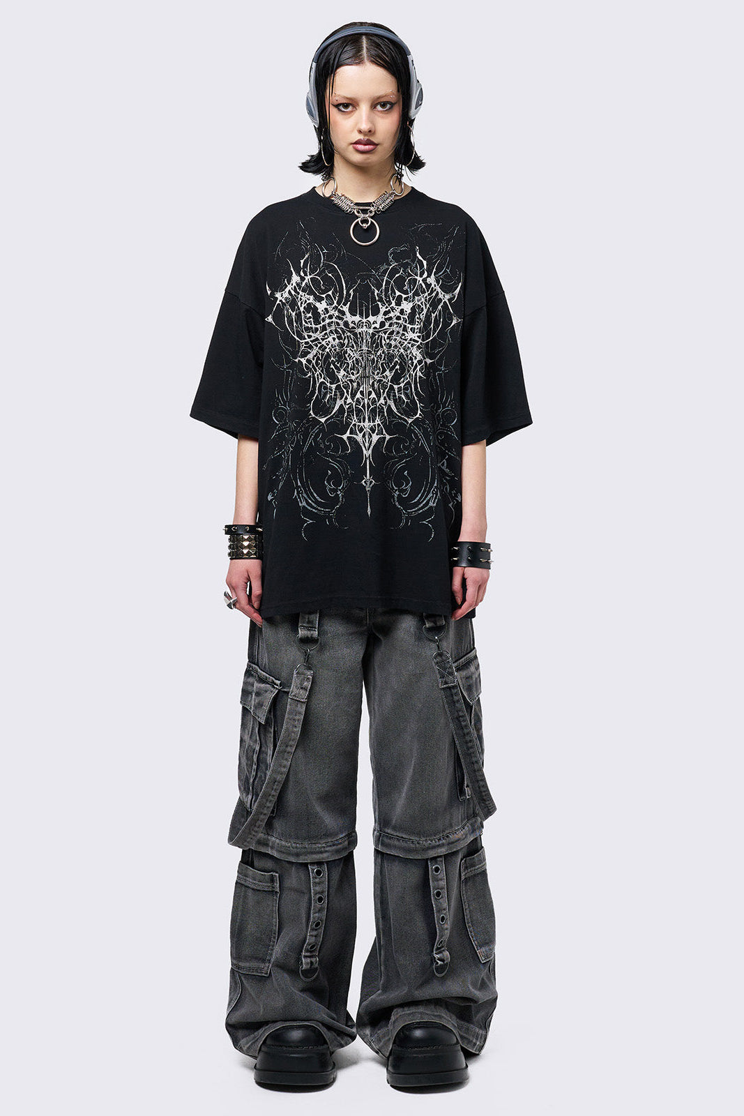 Black Oversized Grunge Graphic T-shirt | Minga London
