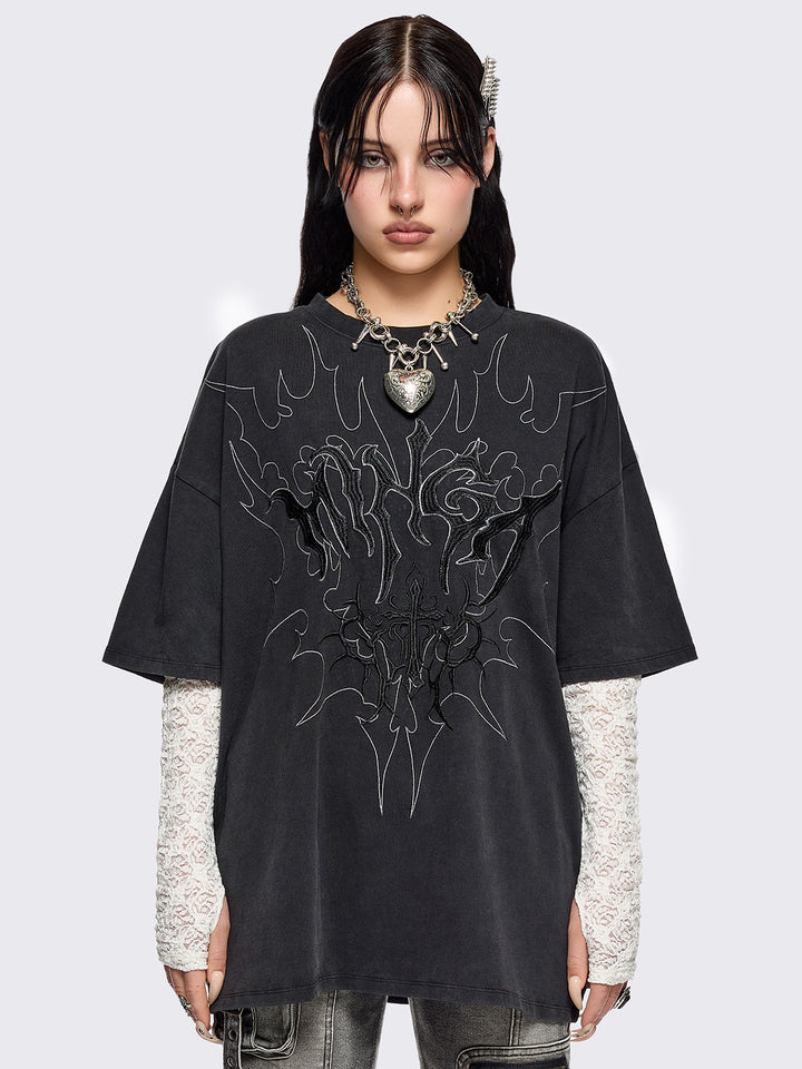 Black Graphic Layered T-Shirt with White Lace Long Sleeves | Minga