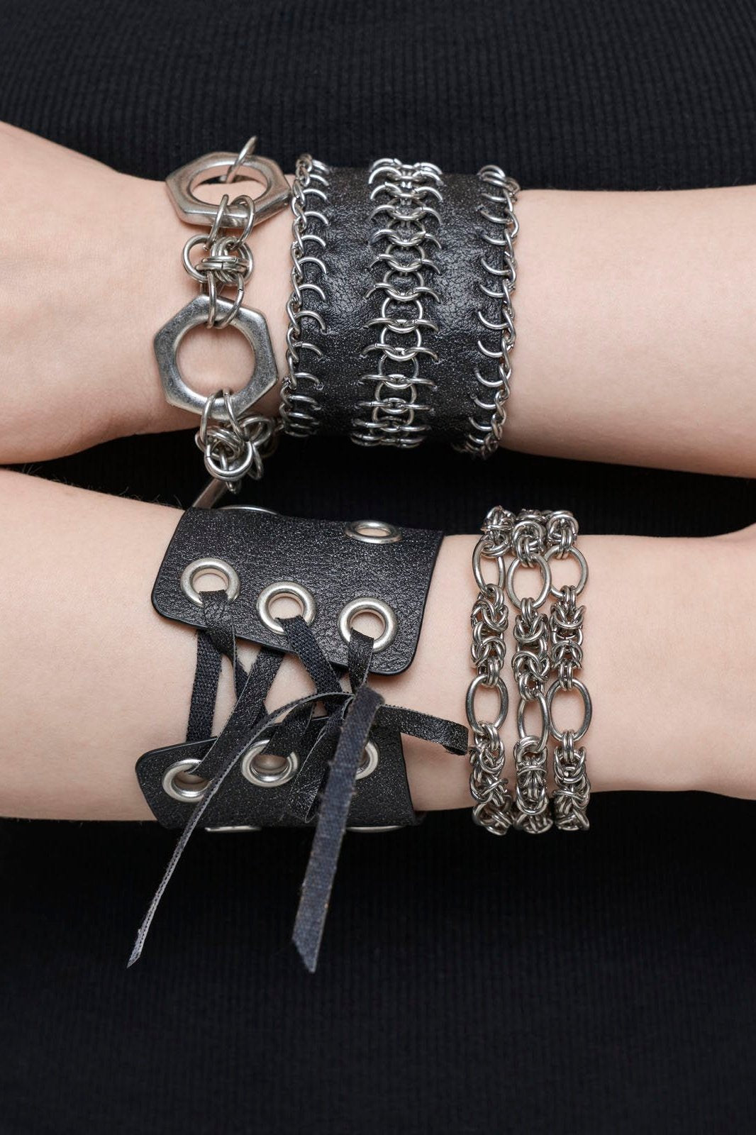 Eyelet Chunky Bracelet Set | Minga London
