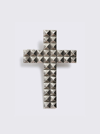 Silver crossed hair clip.
