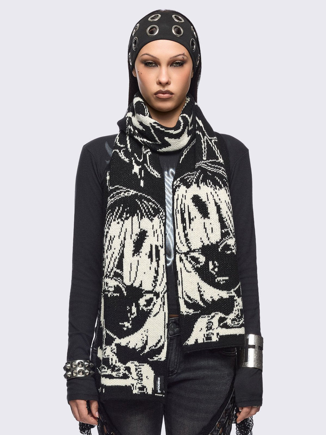 drowned-in-sound-scarf-