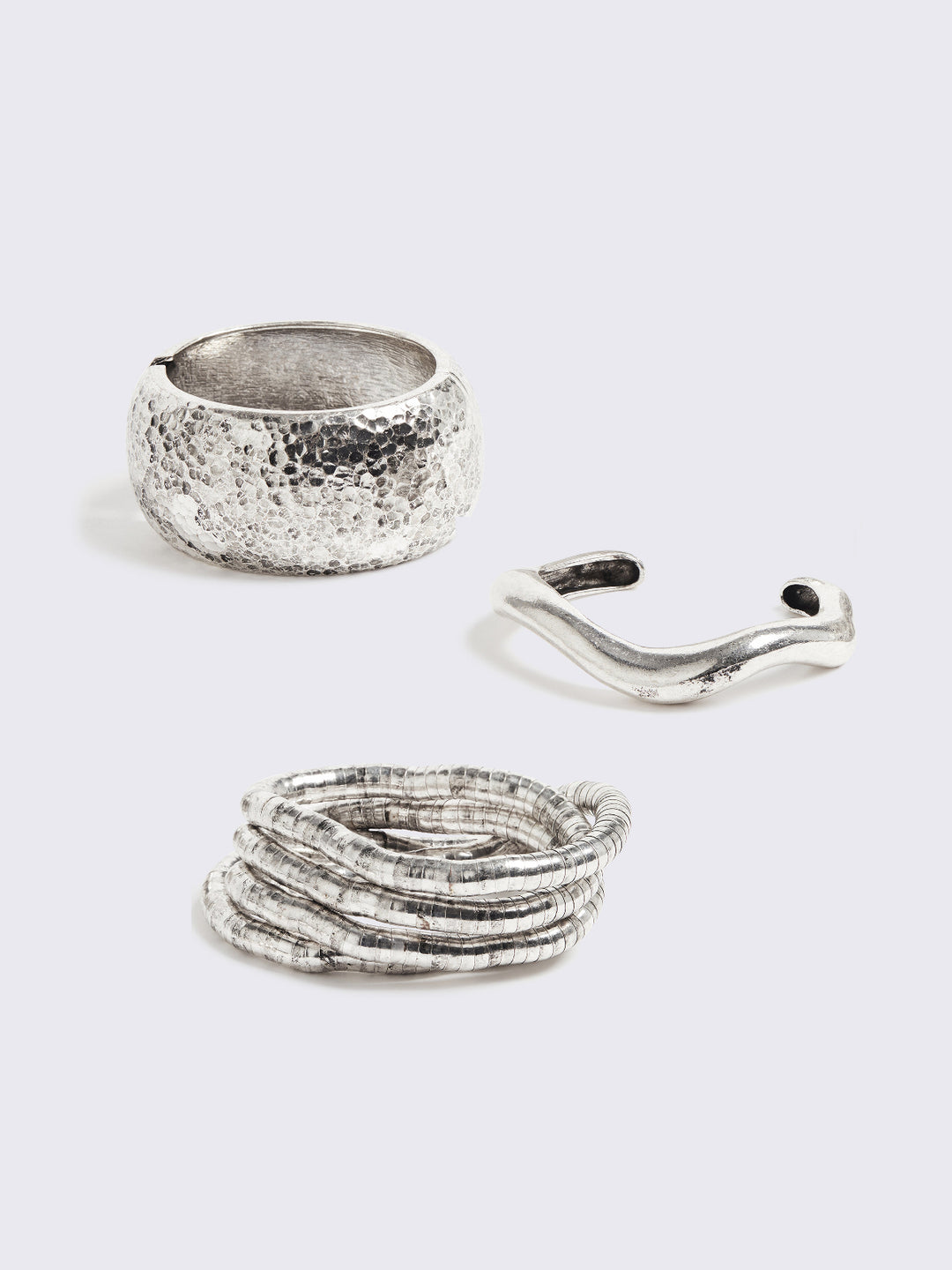 国内未入荷 Minga London ENTWINED ブレスレット 3個 セット 3 PC Boho Chunky Bracelets in Antique Silver | Minga London