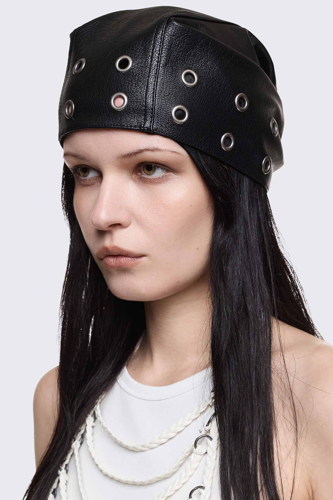 櫻音☆ 様Opium Swag Studs Leather Hood Scarf Black Eyelet Head Scarf | Minga London