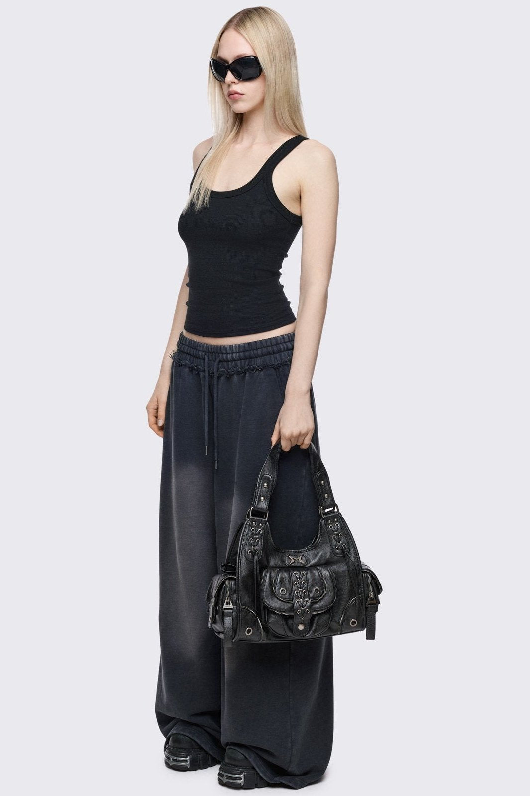 セ*ル様 【美品】NEXUSV7 H-21-IIミリタリーシンチバックヨークジャ Black Vegan Leather Shoulder Bag | Minga London