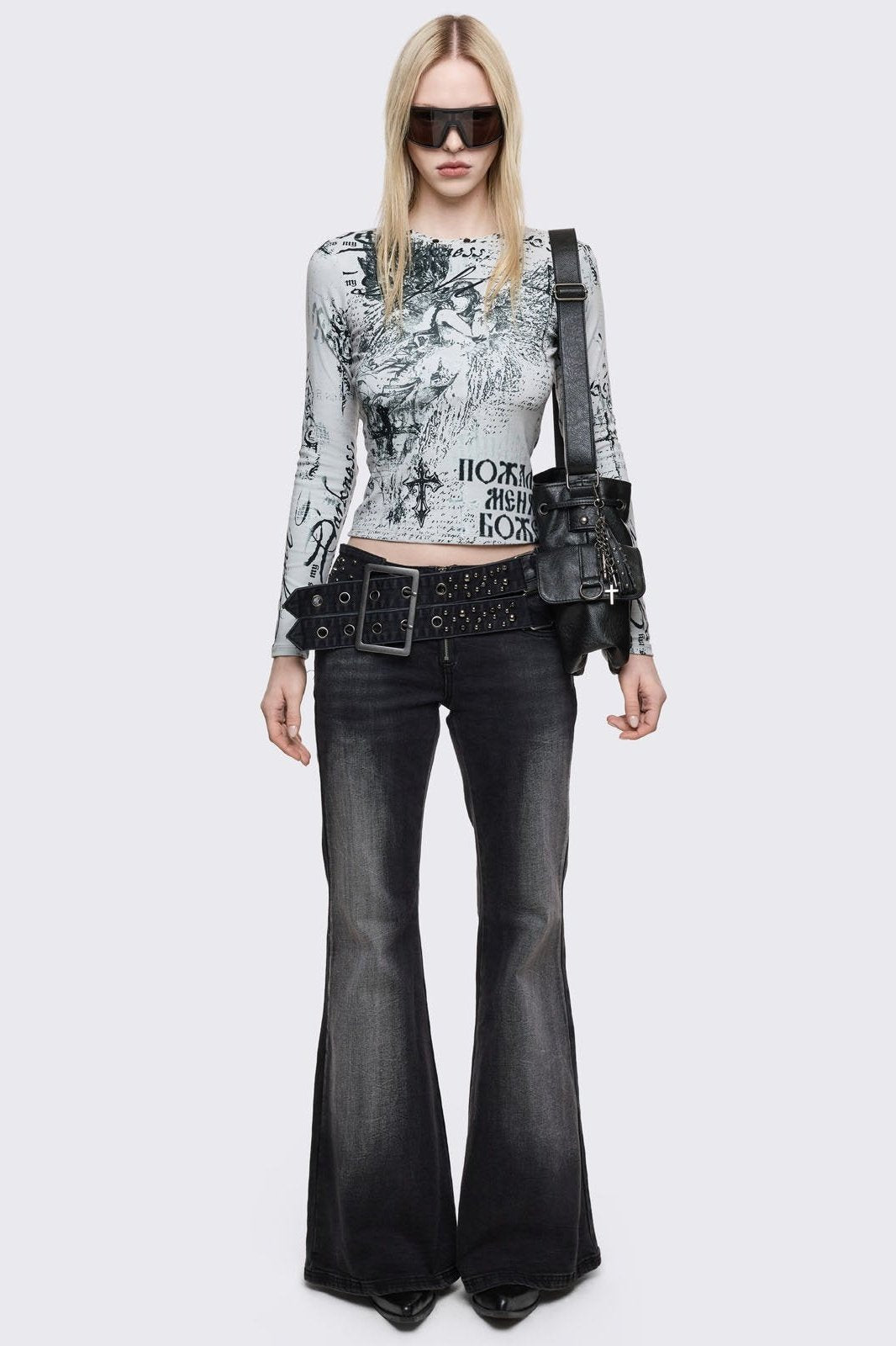 Long Sleeve Grunge Graphic Top in Off-White | Minga London