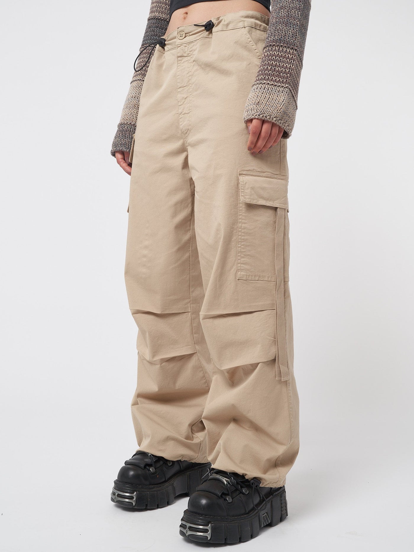 Rheo Beige Tech Cargo Pants - Minga EU