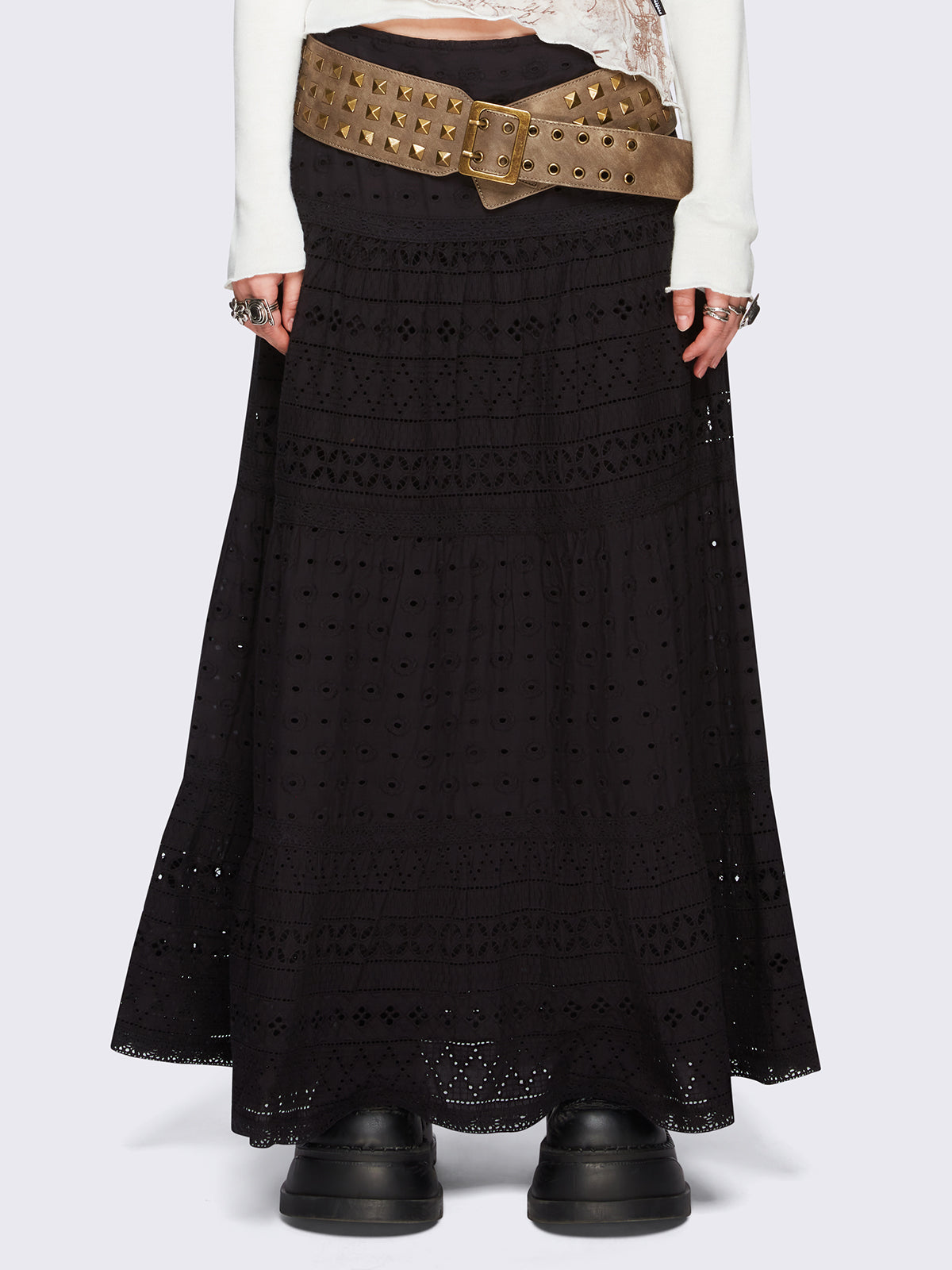 Black ruffle lace tiered maxi skirt - Fairycore & Boho Style. 