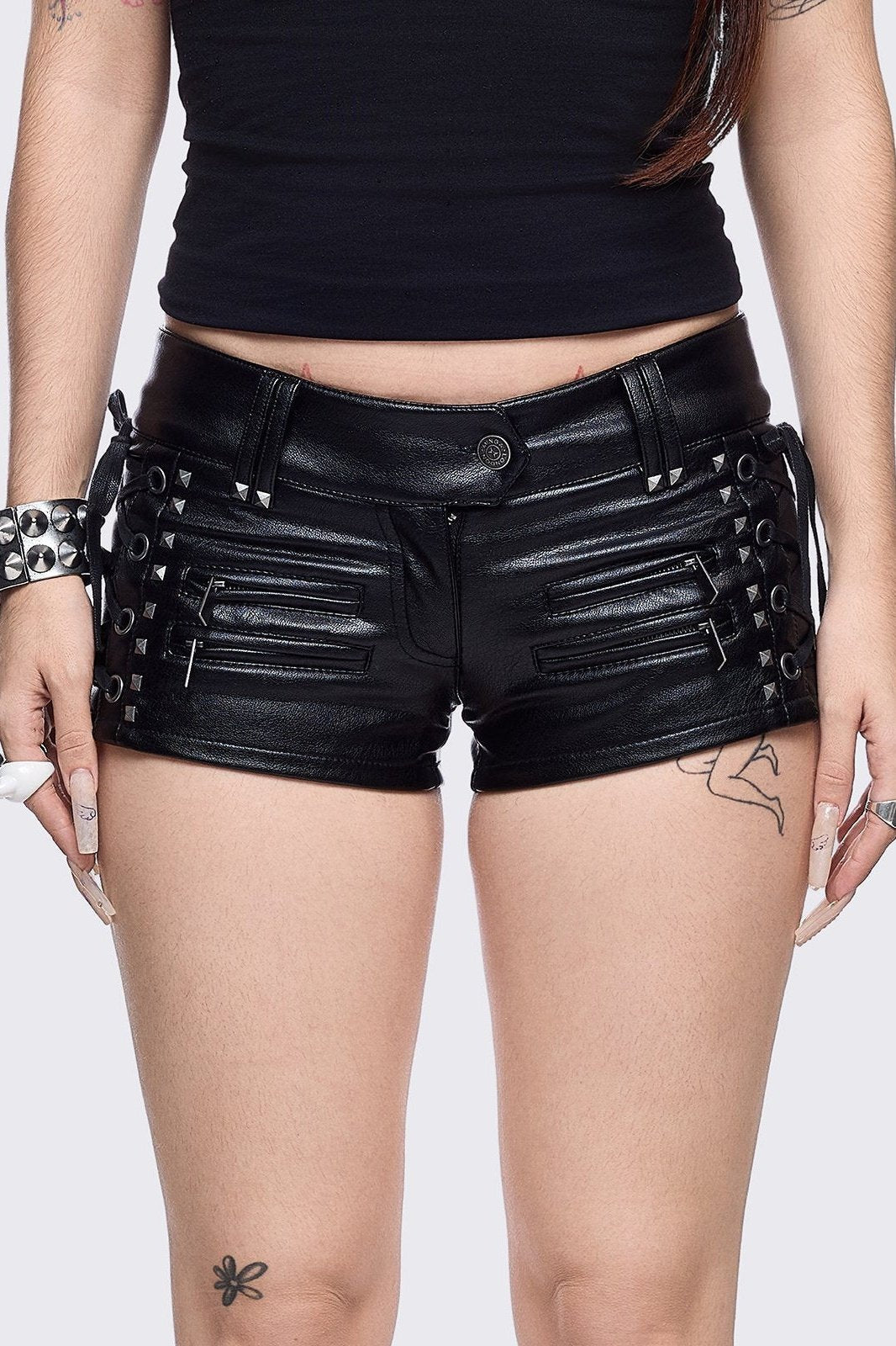 MINGA London レザーショートパンツ Black Vegan Leather Hot Pants with Lace-Up and Studded Cross