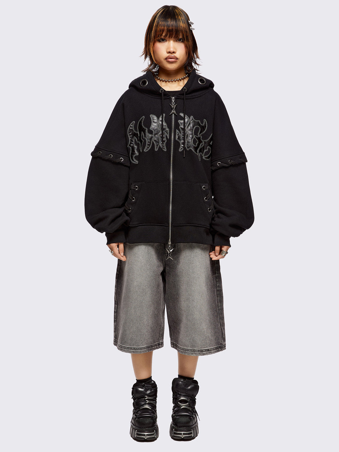 トップス saaaaya threadeye-black-zip-up-