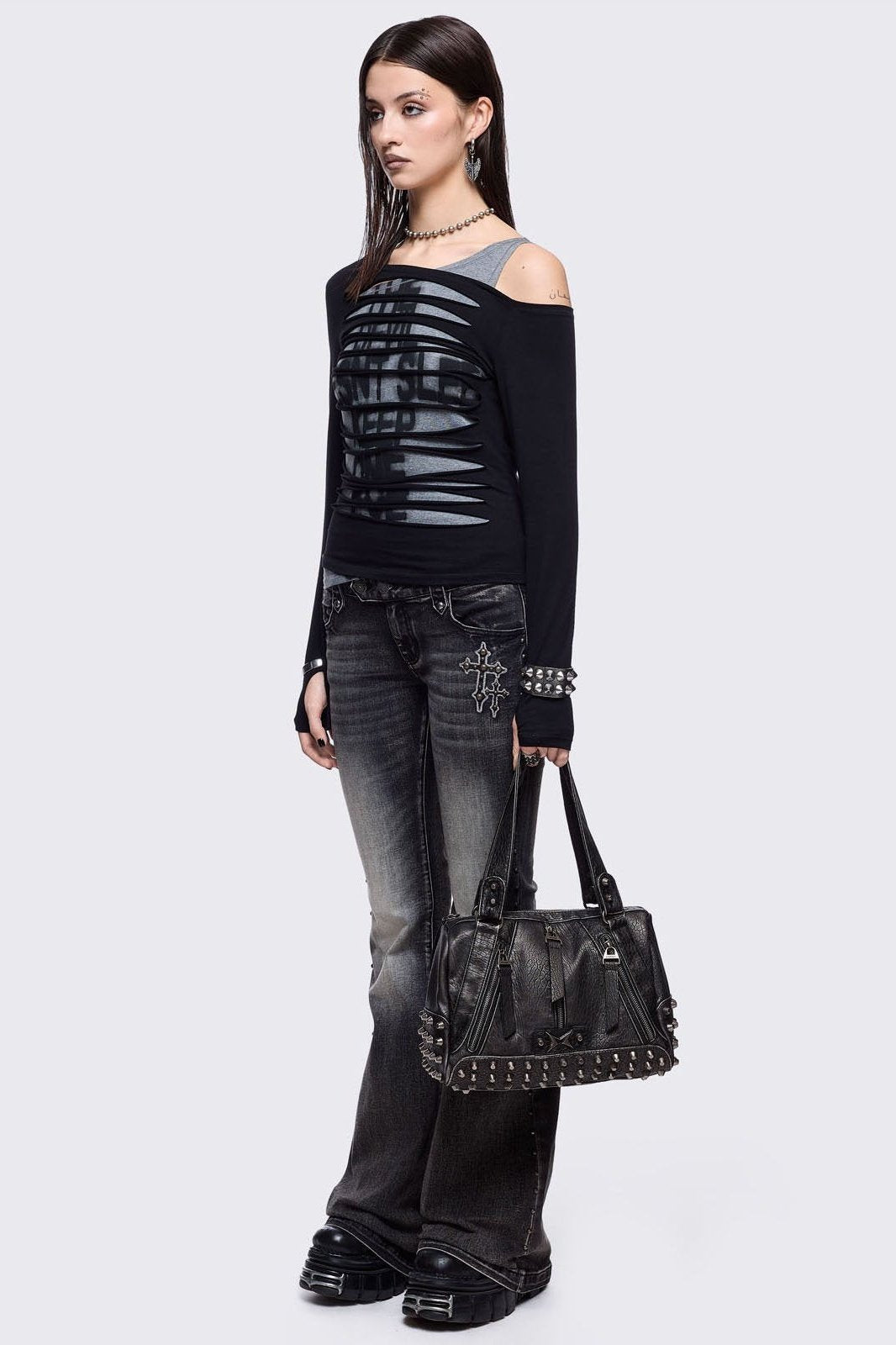 ムーナ ssp Black Vegan Leather Shoulder Bag with Spike Studs | Minga London
