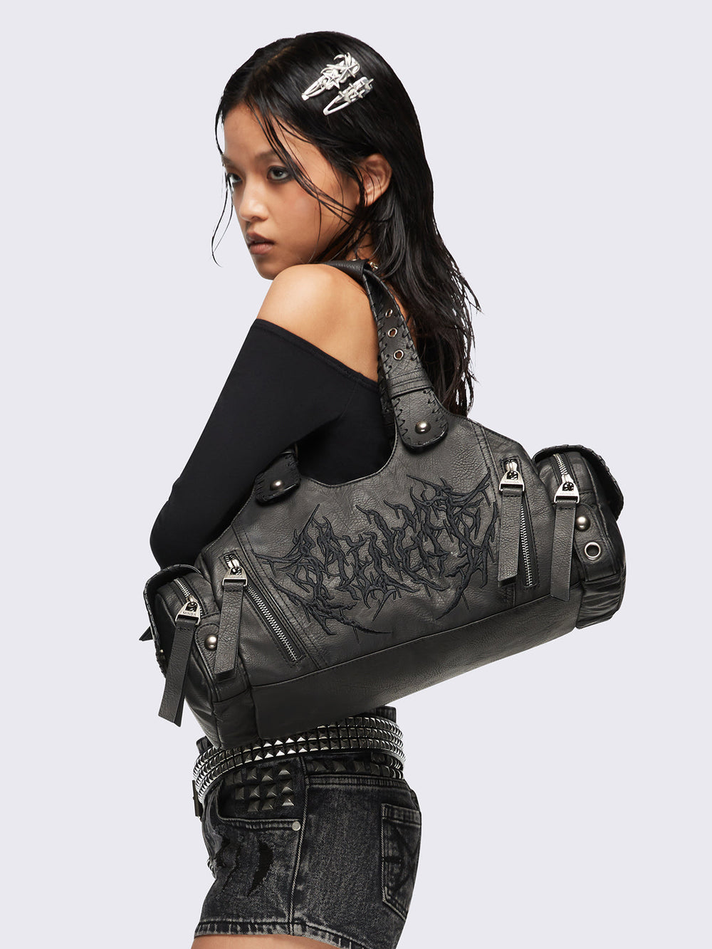 【Minga London】SPIKED CUDDLES NECKLACE ※送関込 Spiked Necklace with Black Teddy Bear | Minga London – Minga